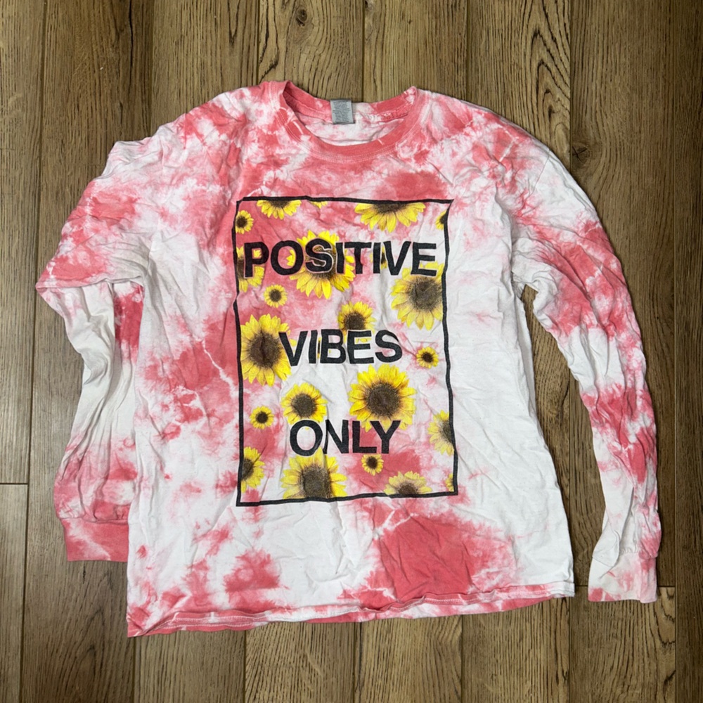 Women’s long sleeve graphic tee shirt